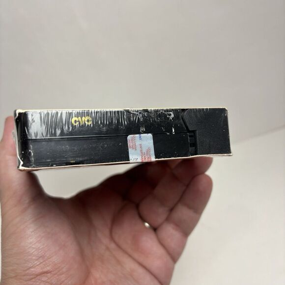 Crouching Tiger, Hidden Dragon (VHS, 2001, English Subtitled) Read - Picture 6 of 8